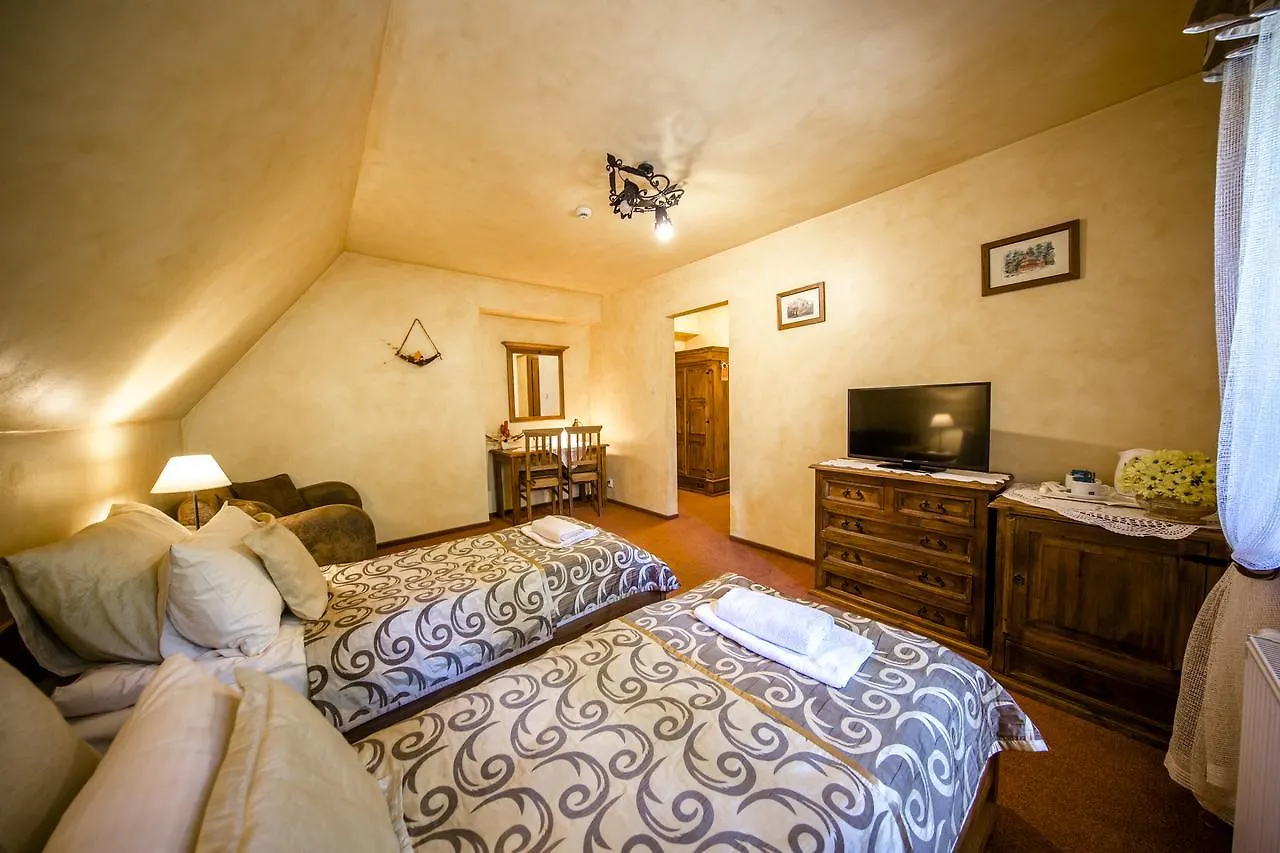 ***  זקופאנה Hotel Dwor Karolowka פולין