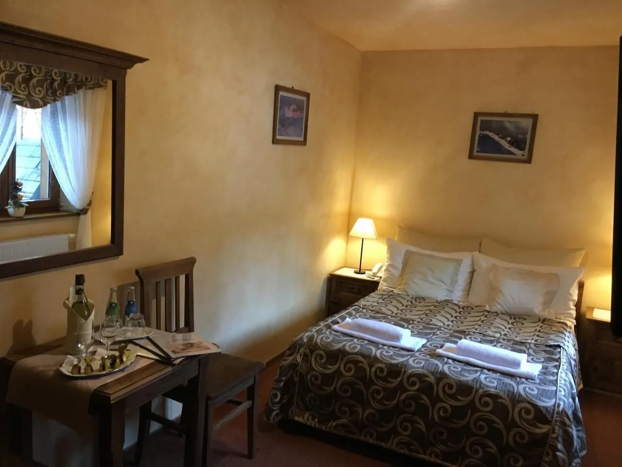 זקופאנה Hotel Dwor Karolowka